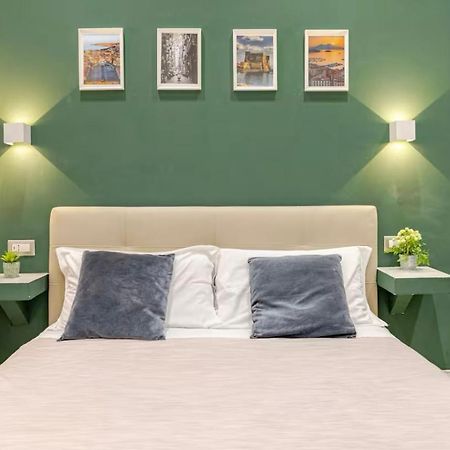 Nsh Apparthotel, Napoli Centro Buitenkant foto