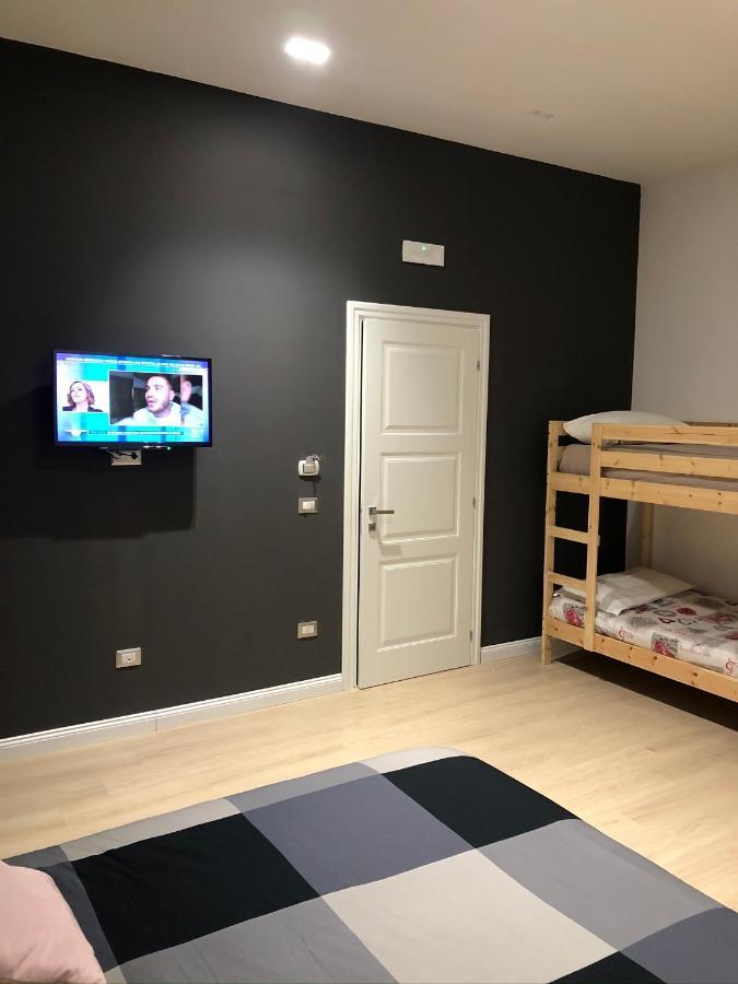 Nsh Apparthotel, Napoli Centro Buitenkant foto