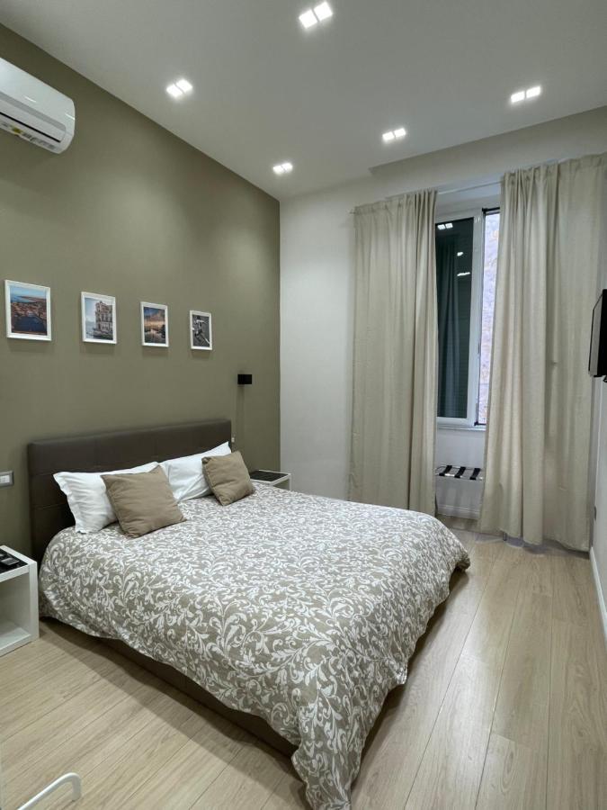 Nsh Apparthotel, Napoli Centro Buitenkant foto