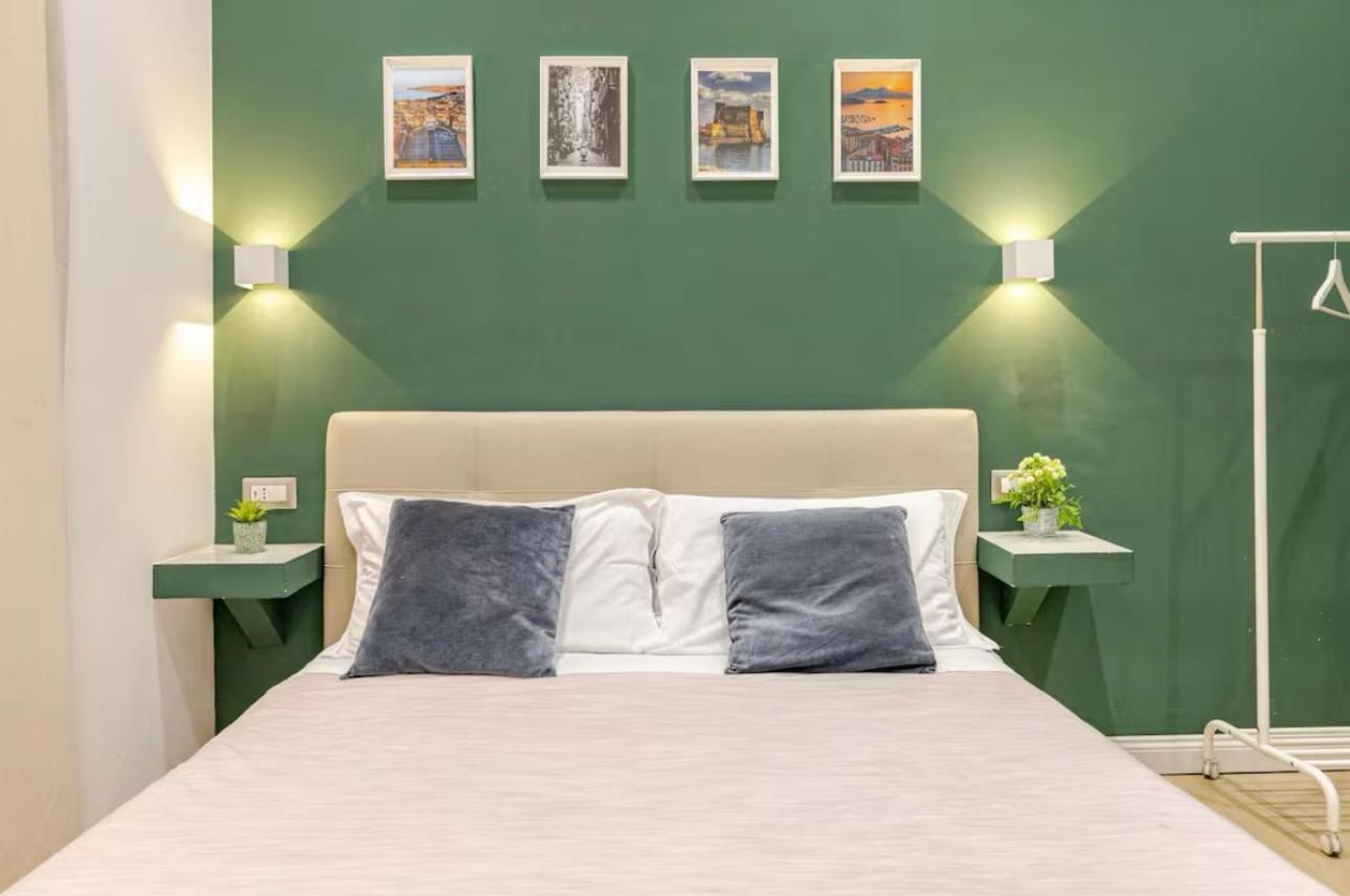 Nsh Apparthotel, Napoli Centro Buitenkant foto