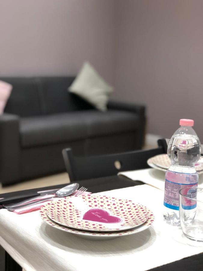 Nsh Apparthotel, Napoli Centro Buitenkant foto